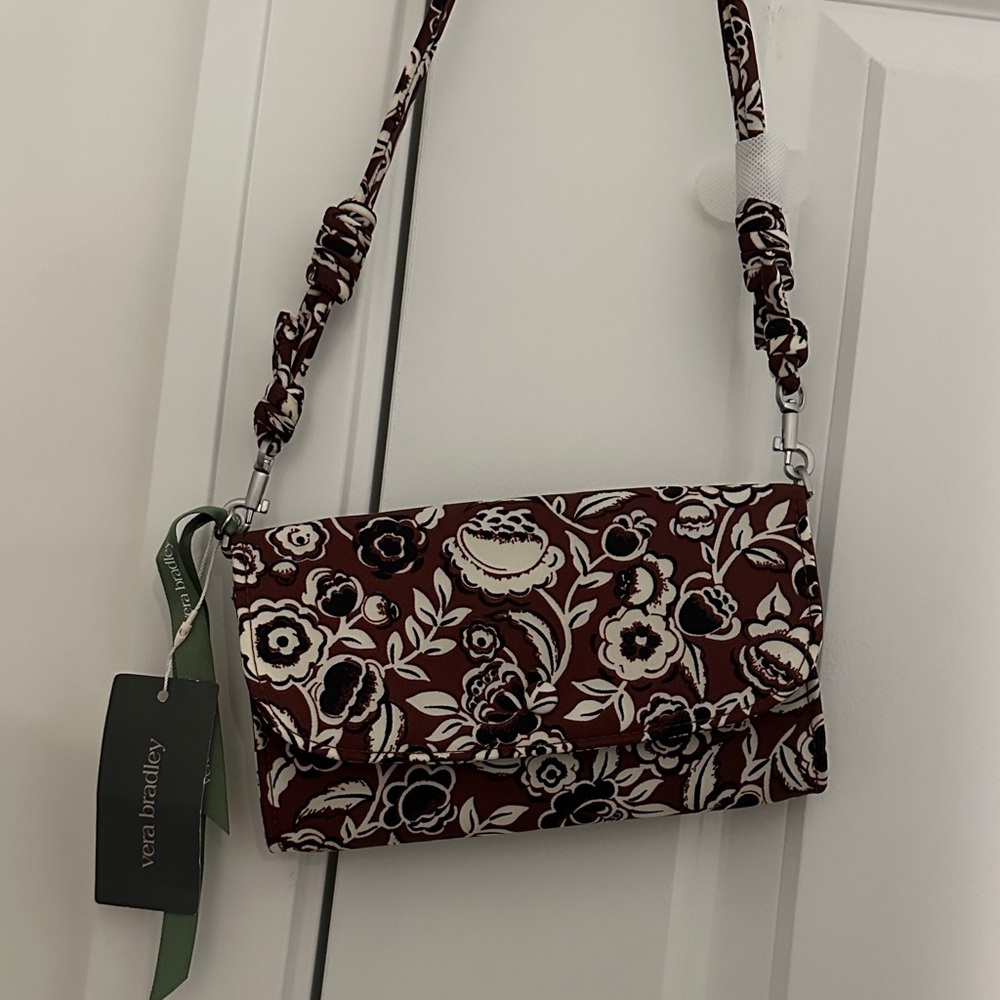 NWT Vera Bradley Bown and White Floral Wallet Crossbody Bag